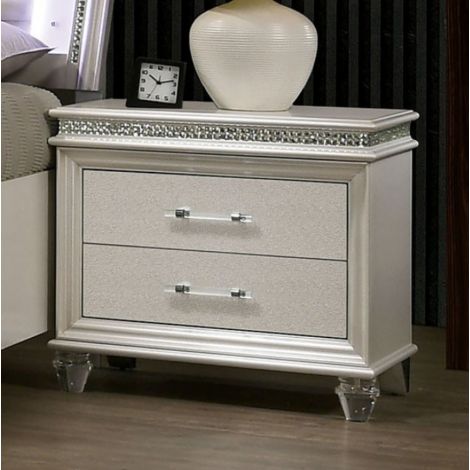 Braidy Pearl White Nightstand