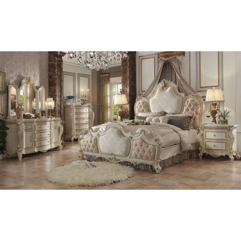 Pikardi Bed Antique Pearl Finish