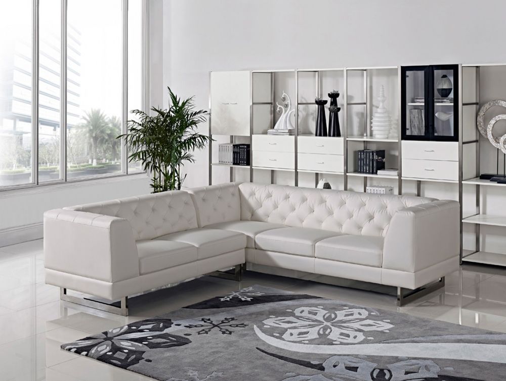 Windsore Modern Tufted Leather